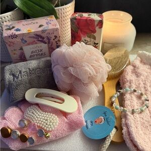 NWOT Bath-time bundle